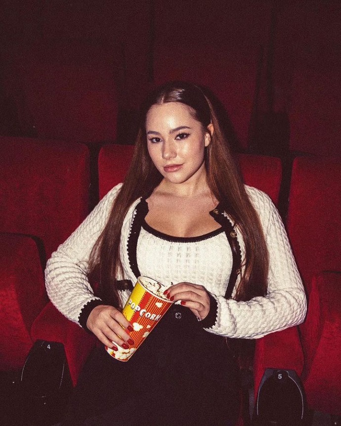 У первой светской вечеринки-фотосессии случился sold out 